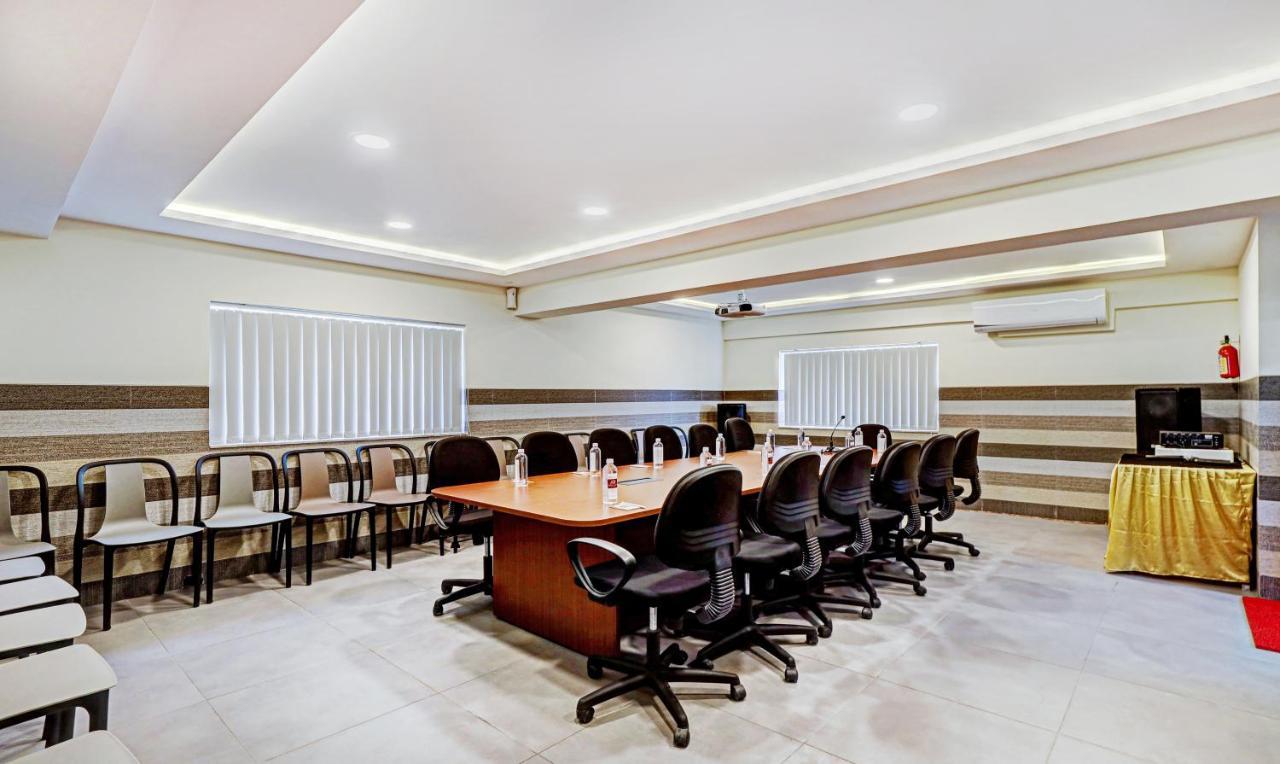 Treebo Galaxy Suites Mathikere Bengaluru Zewnętrze zdjęcie